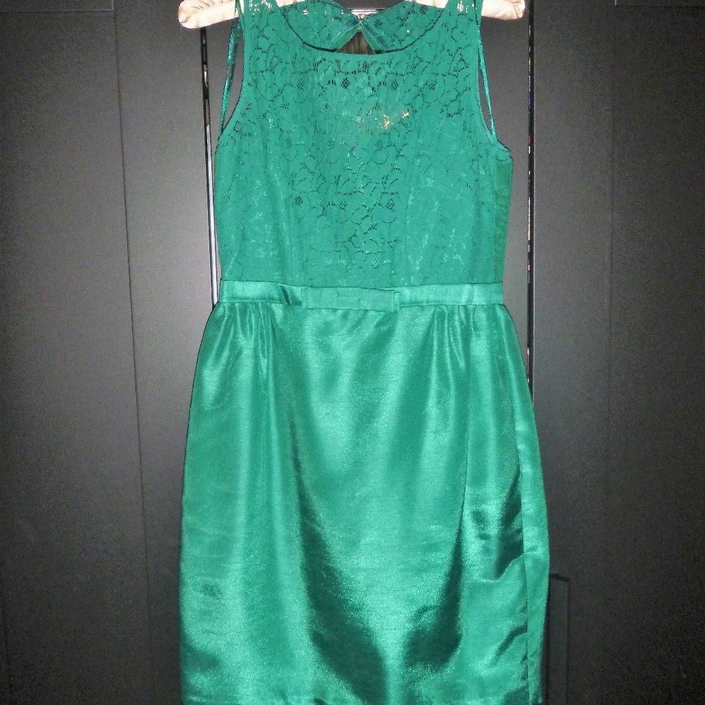 Emerald Green Evening Dress with Gold Zipper